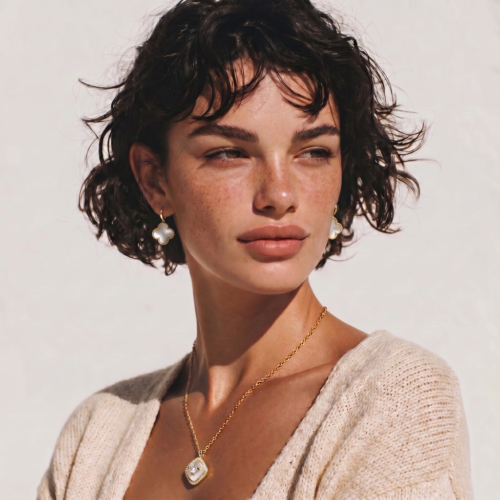 Golden Halo Pearl Pendant | Jeeya